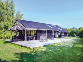 Holiday home Krondyrstien II